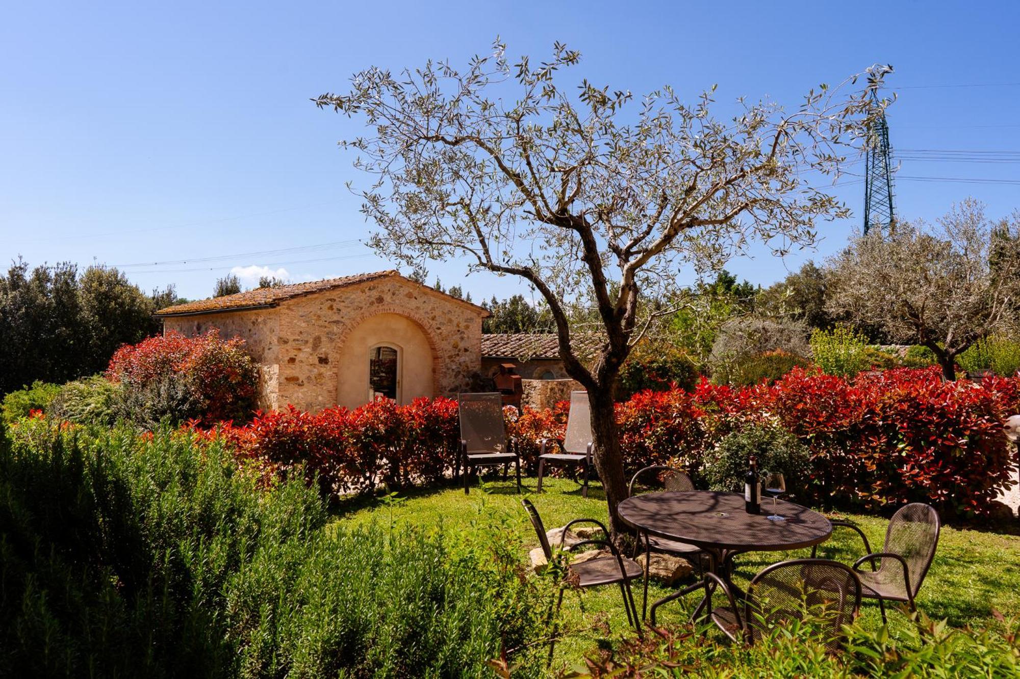 Villa Le Beringhe - Wine Pool & Relax Colle Val D'Elsa Exteriér fotografie