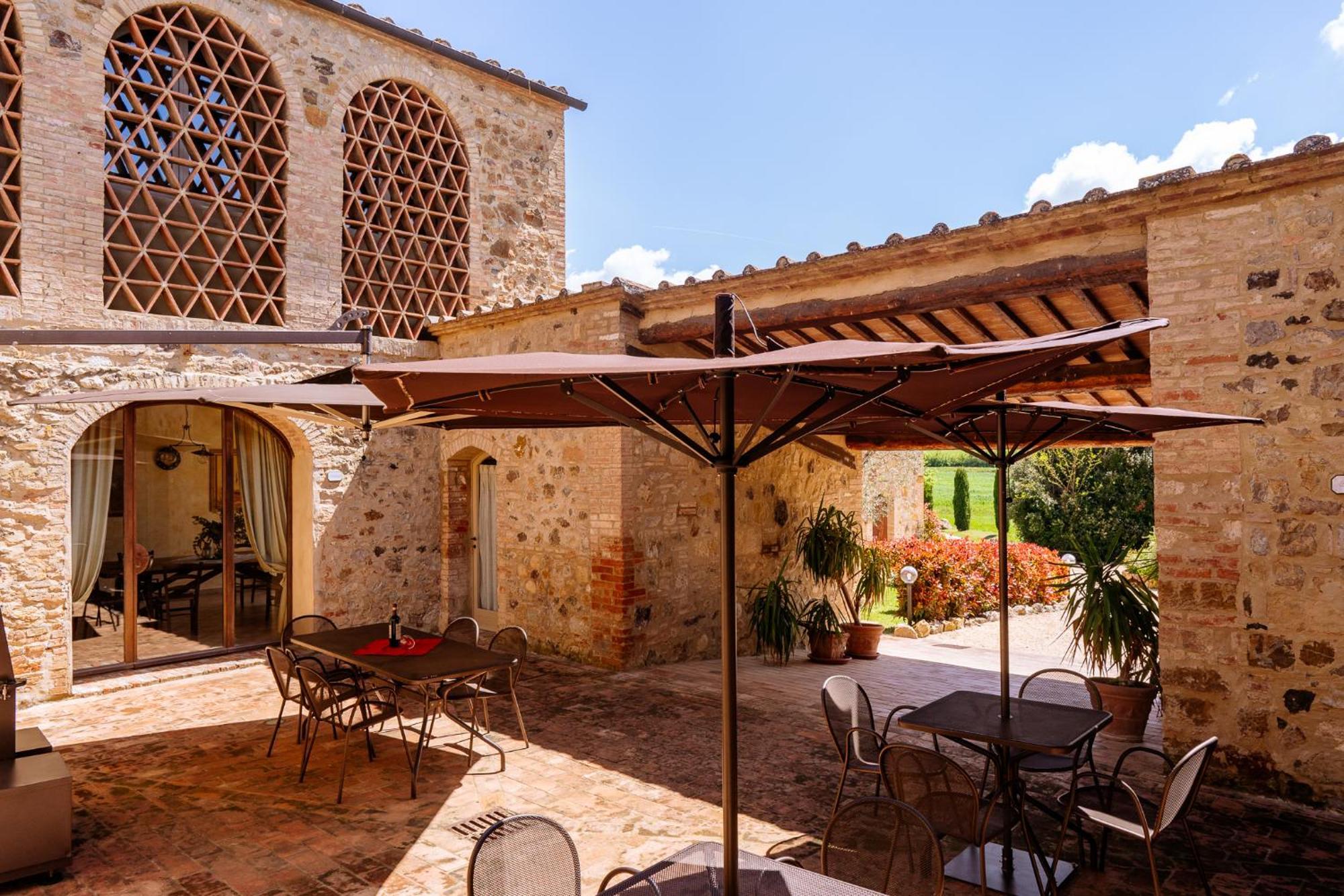 Villa Le Beringhe - Wine Pool & Relax Colle Val D'Elsa Exteriér fotografie
